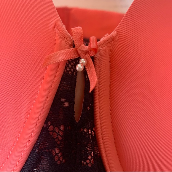 TORRID Coral Lace  Sexy T-Shirt Balconette Bra 40F - Picture 5 of 12